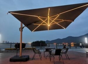 Outdoor Solar-Powered Warm-Light Large Roman Umbrella