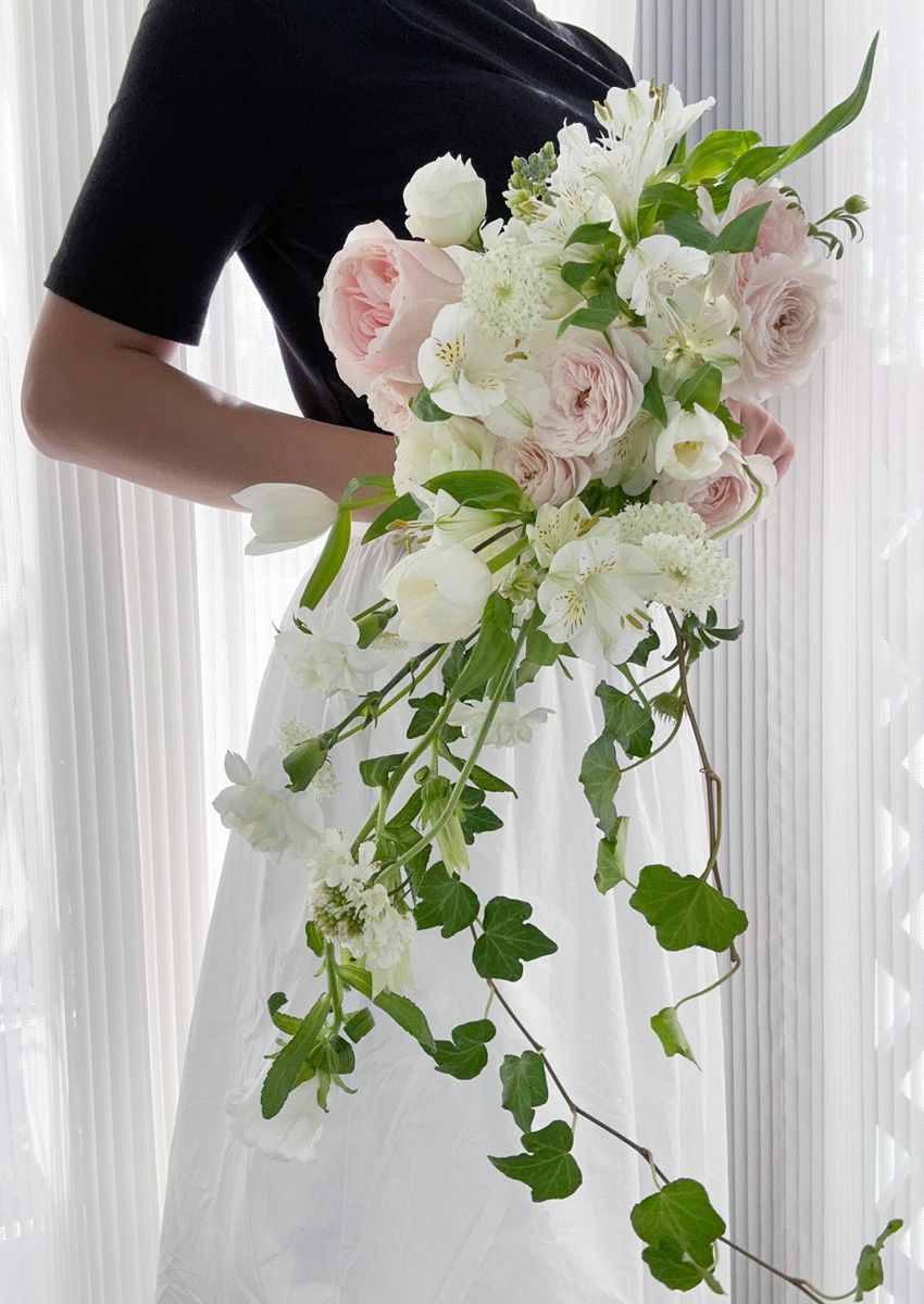 Bridal Bouquet 01 – Bridal Bouquets