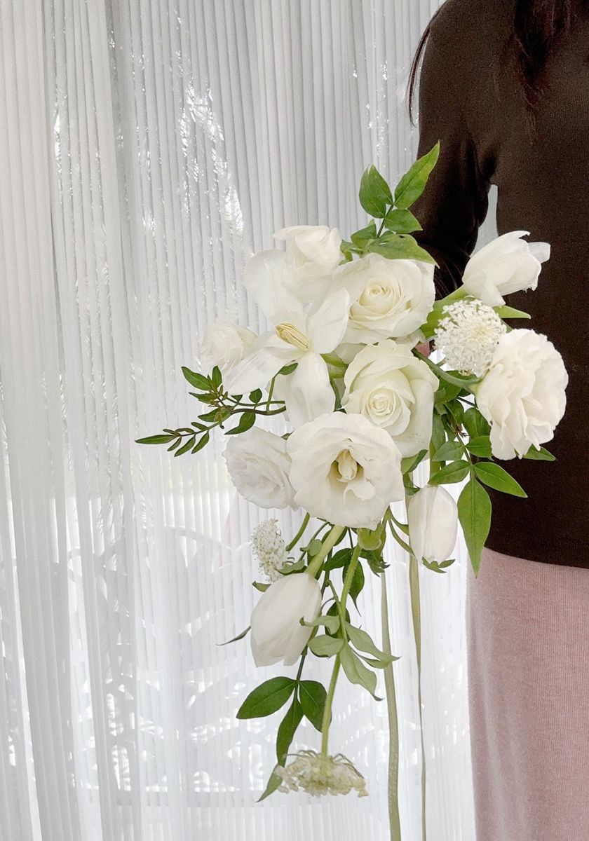 Bridal Bouquet WB010 – image 3