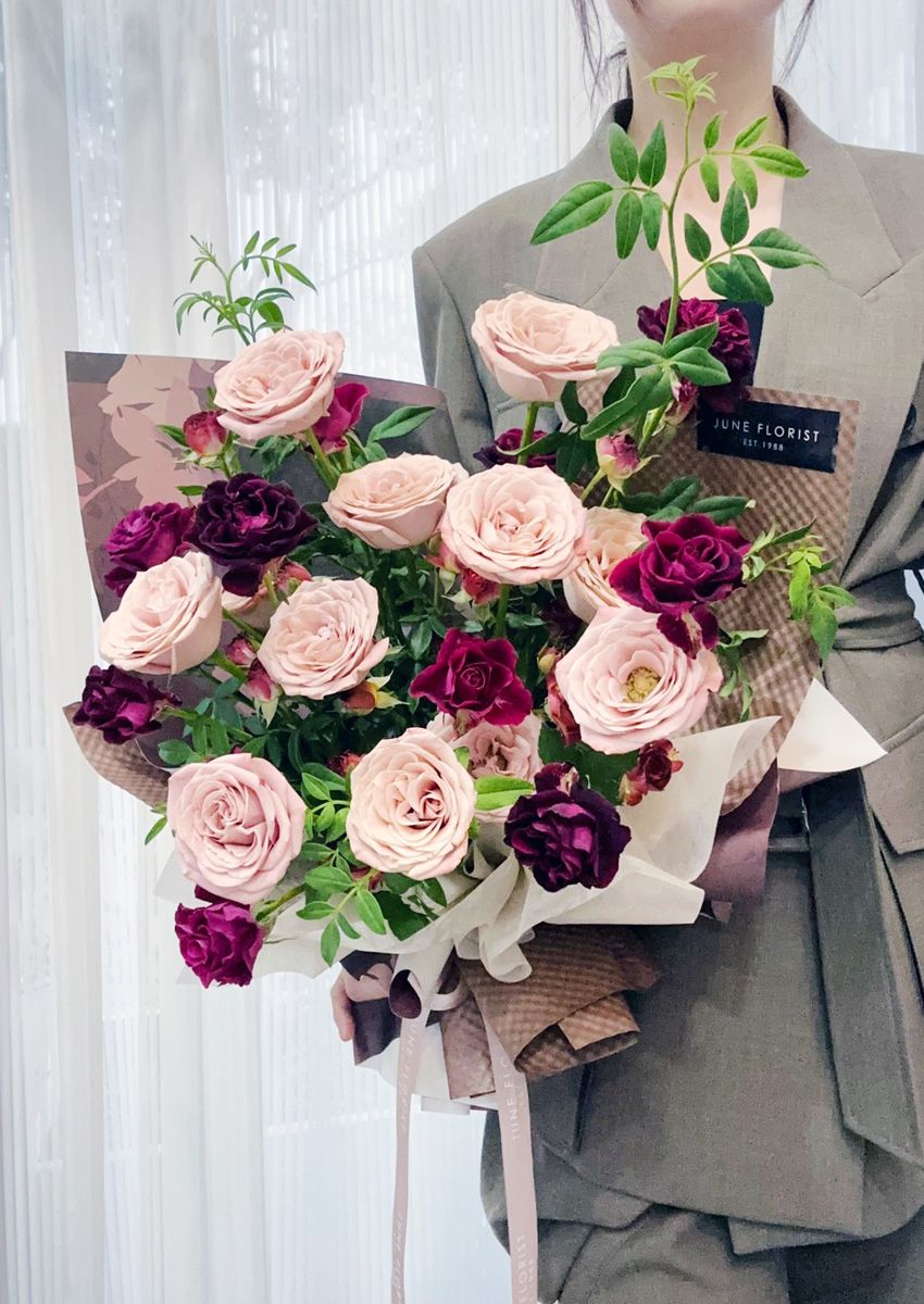 Flower Bouquet (Cappuccino Roses) 032 – image 3
