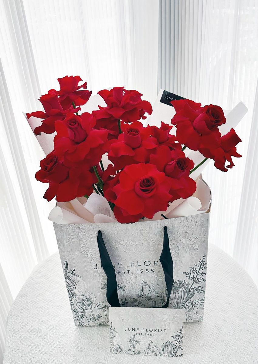 Flower Bouquet (Red Roses) 037 – image 2