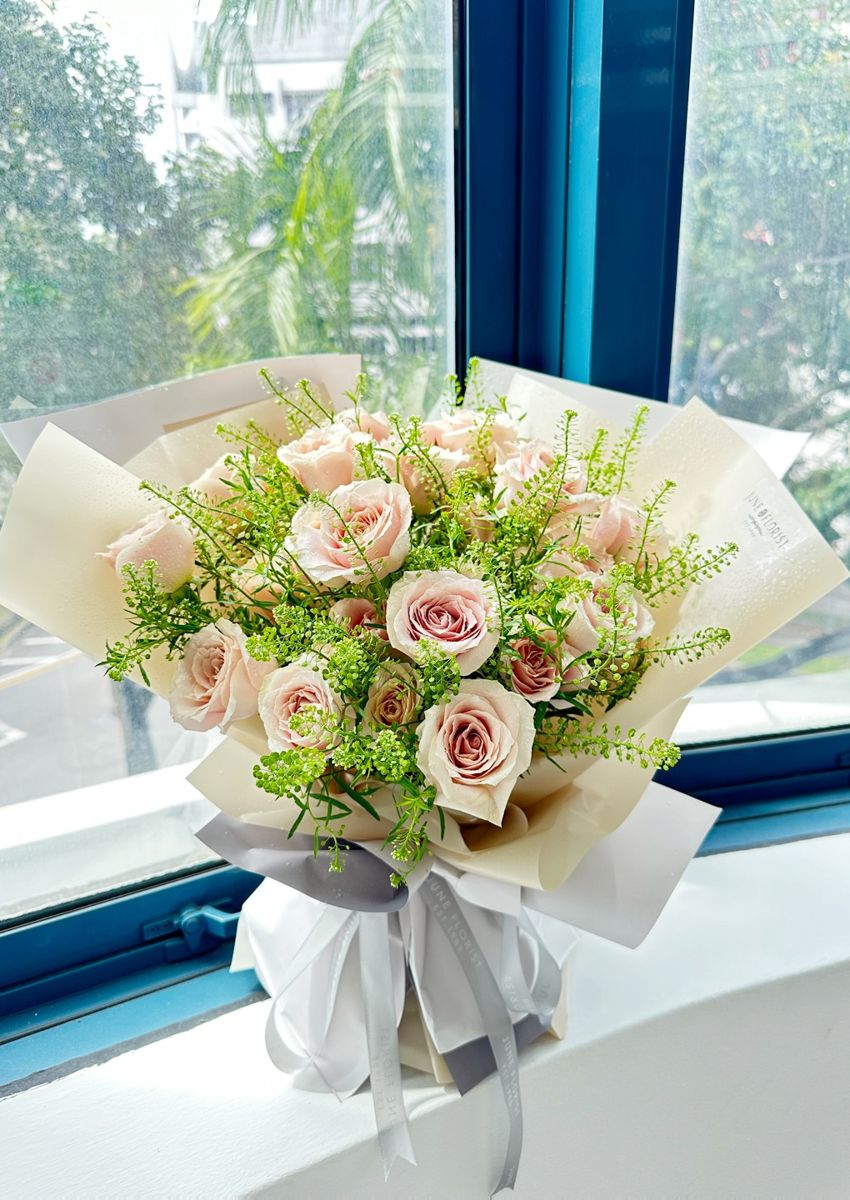 Rose Bouquet 048 – Hand Bouquets