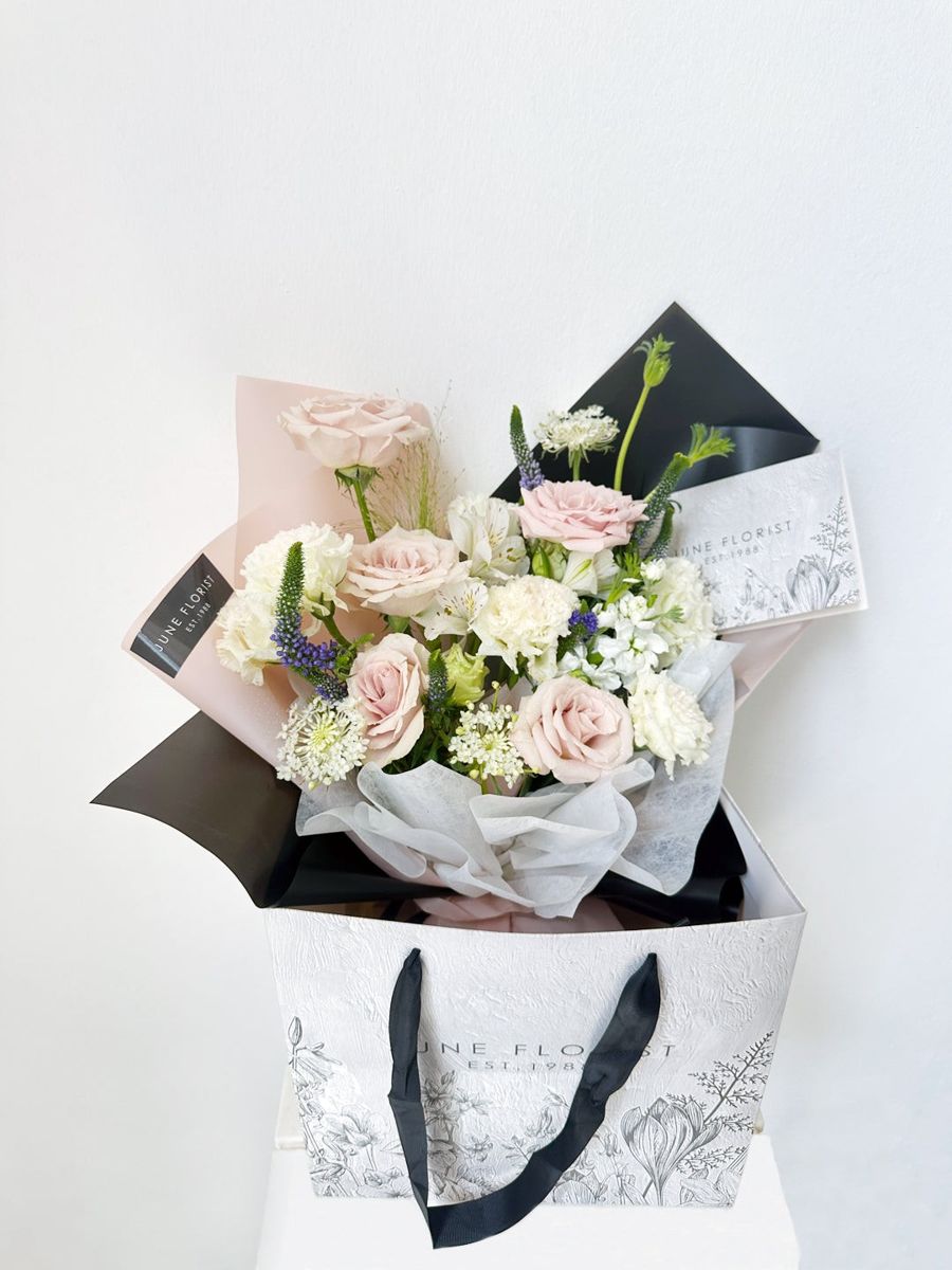 Flower Bouquet 056 – image 2