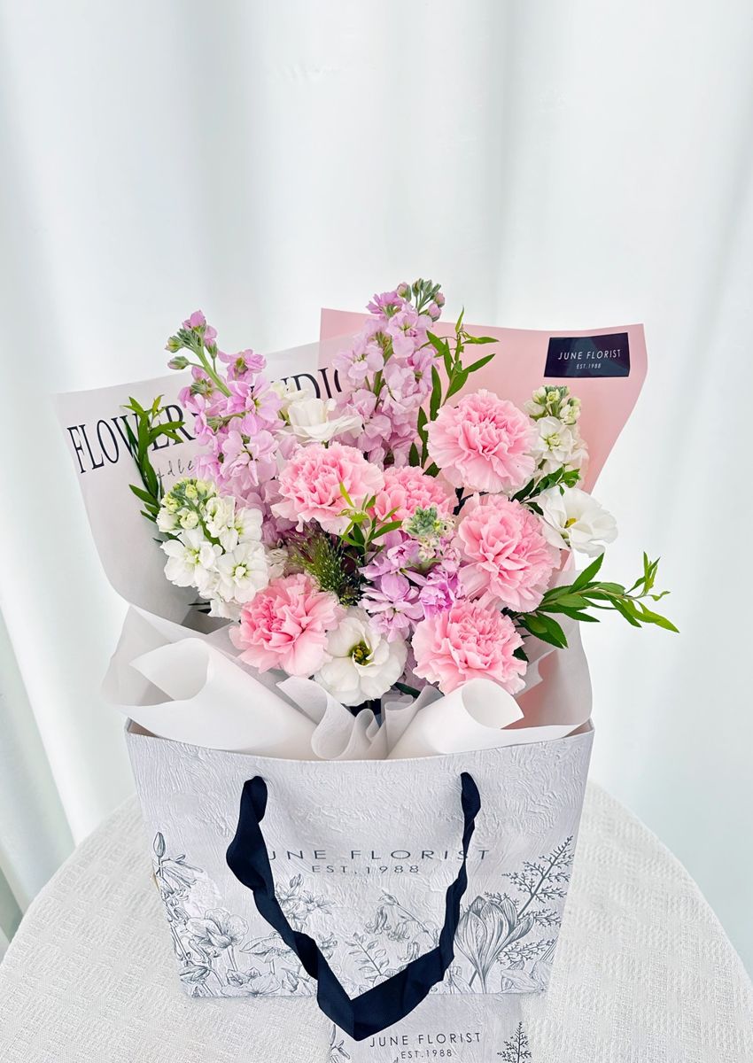 Carnation Bouquet 060 – image 2