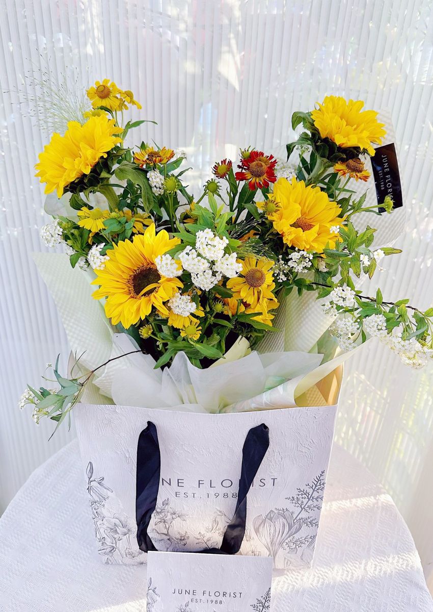 Sunflower Bouquet 067 – image 2