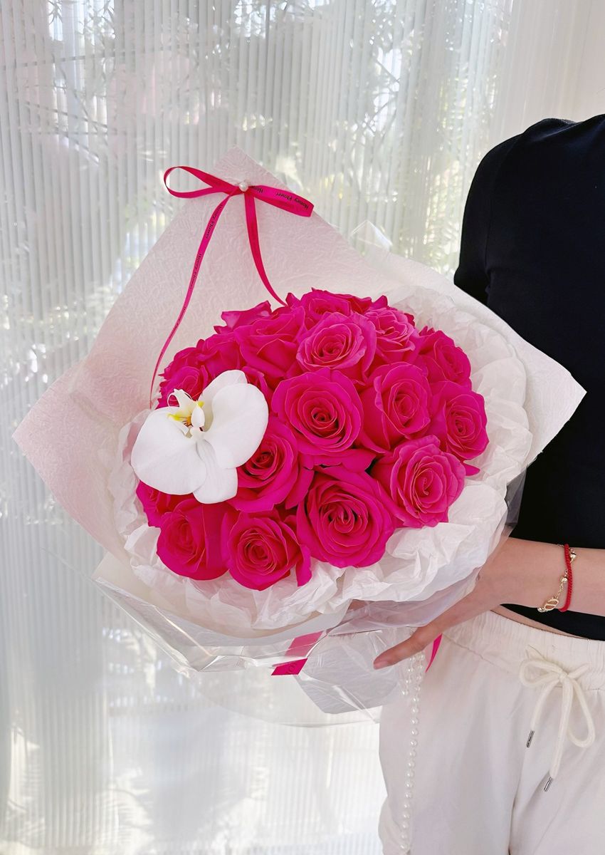 Shocking Rose Bouquet (Hot Pink Rose) 065 – image 2