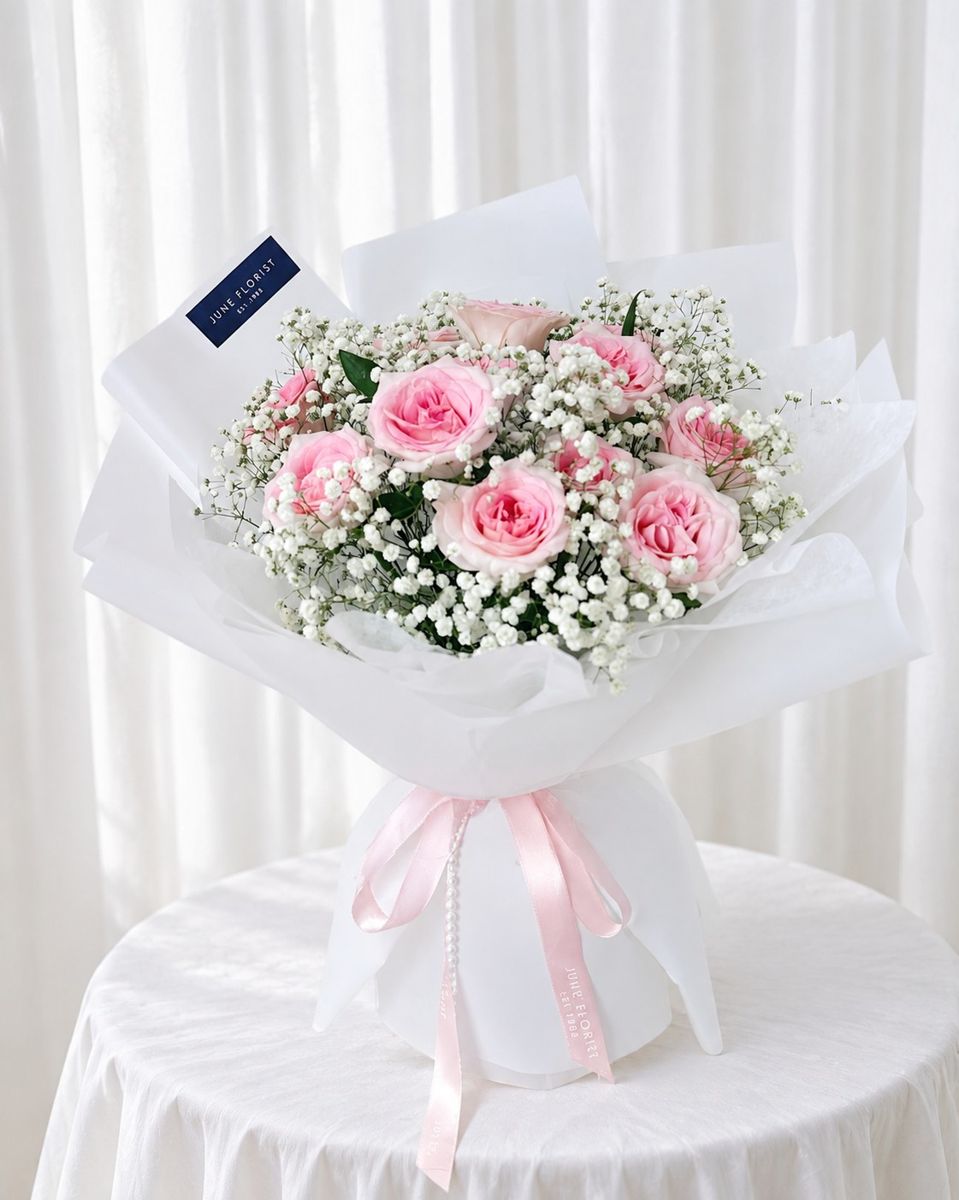 Austin Roses 081 – Hand Bouquets