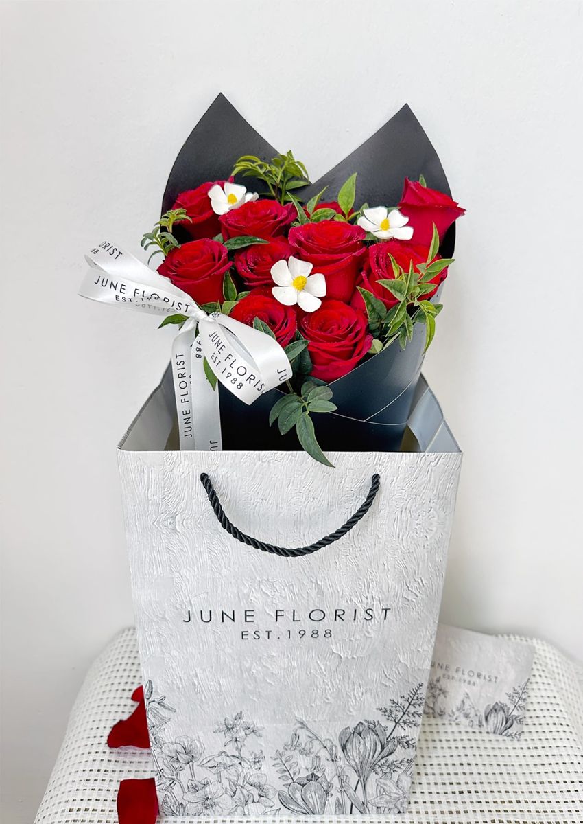 Valentine’s Love In Bloom – image 2