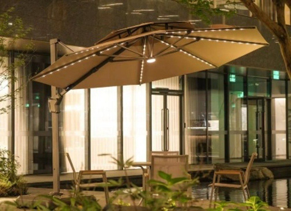 Outdoor Sky Castle Solar-Powered Roman Umbrella product image